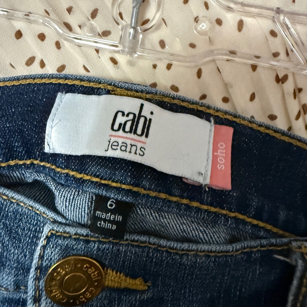 Cabi Soho Womens Cropped Straight Leg Jeans Medium Wash Blue Denim‎ Sz 6 4905 - Picture 8 of 11